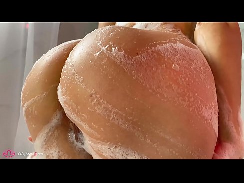 ❤️ Brünett masturbeerib tussu vibraatoriga intensiivse orgasmini duši all ️❌ Anaal video at et.milfnut-net.ru ️❤