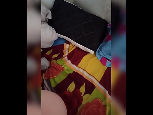 ❤️ Minu toakaaslane jääb üksi koju, sest tema abikaasa läheb puhkusele ja ma kasutan võimalust teda nussida ja täita tema perse piimaga ️❌ Anaal video at et.milfnut-net.ru ️❤
